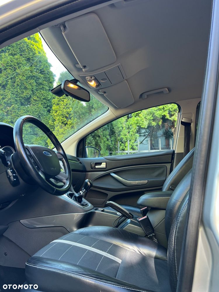 Ford Kuga 2.0 TDCi Trend - 34