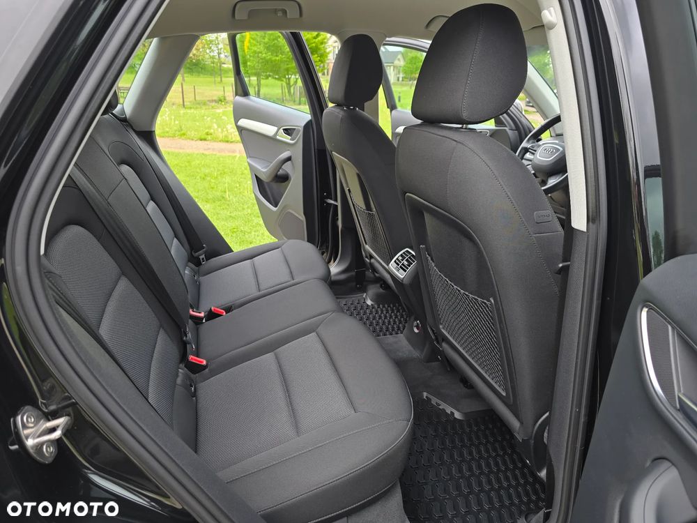 Audi Q3 1.4 TFSI Edycja Specjalna - 33