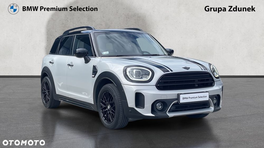 MINI Countryman Cooper Classic Trim - 4