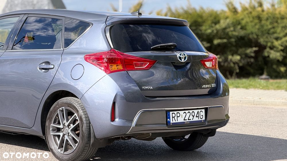 Toyota Auris - 36