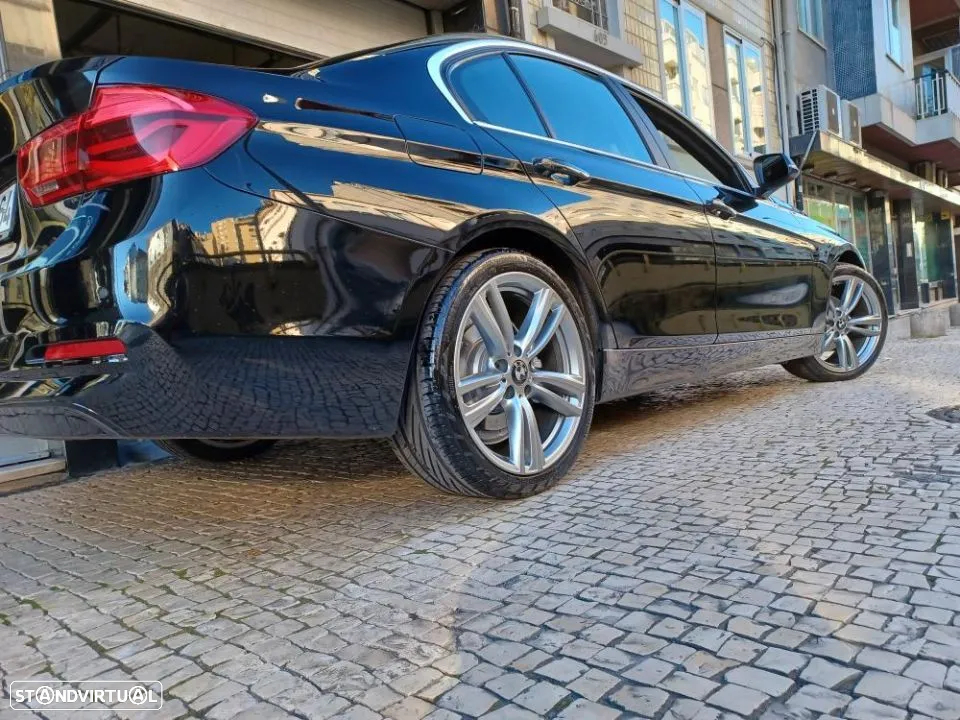 BMW 330 e iPerformance Advantage - 21