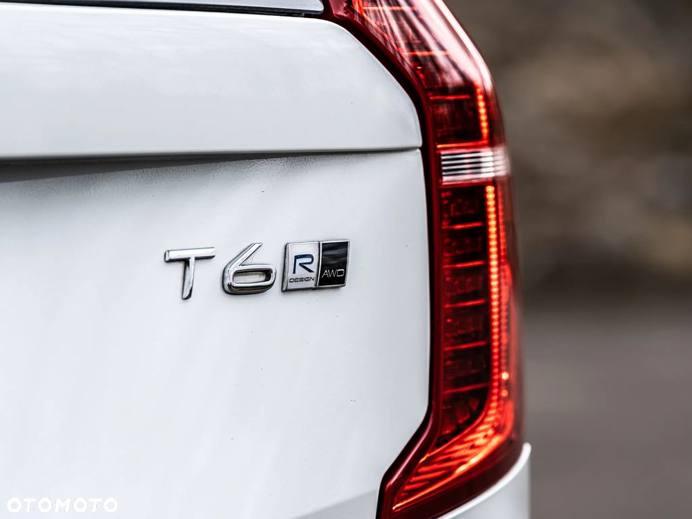 Volvo XC 90 T6 AWD Geartronic RDesign - 17