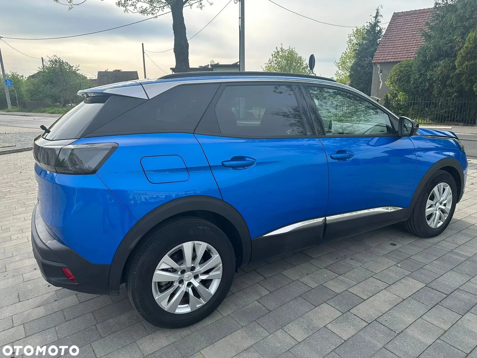 Peugeot 3008 PureTech 130 Stop & Start GPF EAT8 Allure Pack - 4