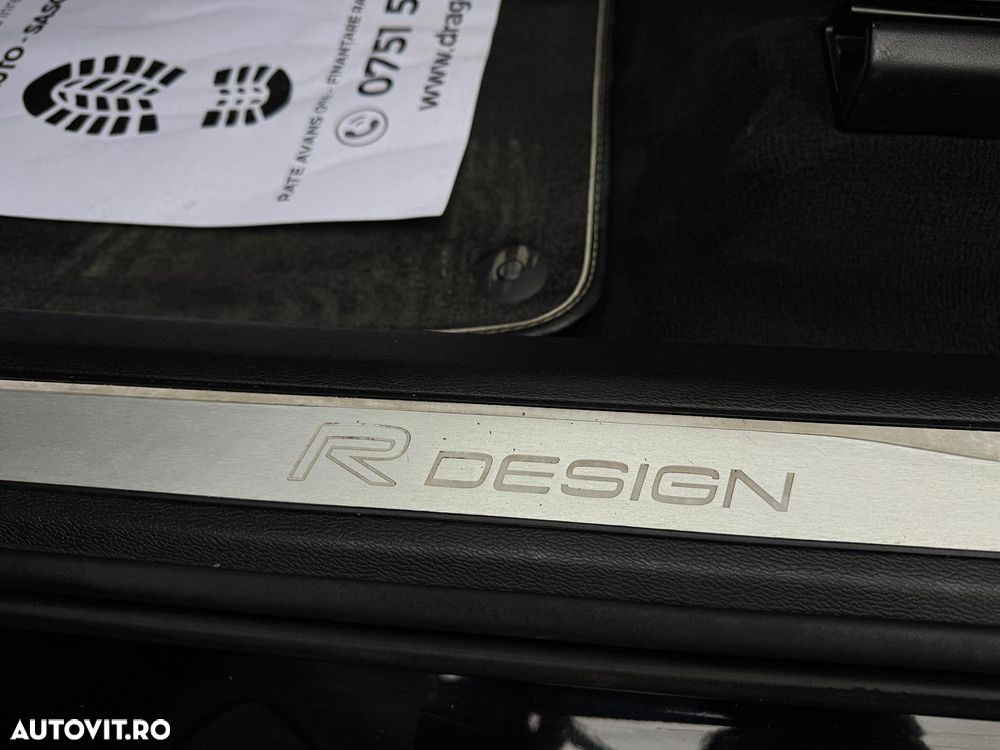 Volvo XC 60 D5 AWD Geartronic RDesign - 26