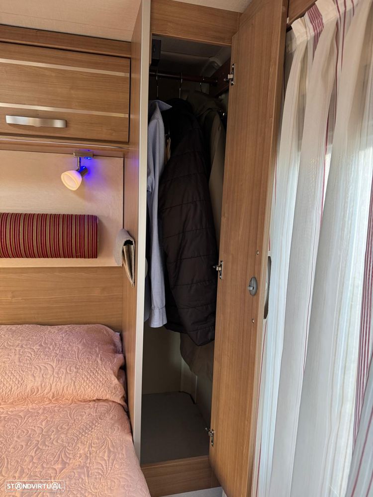 Hymer Exsis I 698 - 12