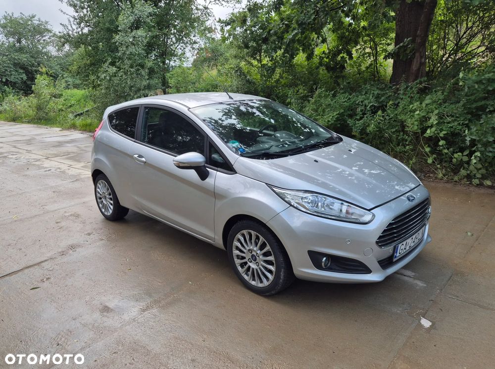 Ford Fiesta 1.0 EcoBoost Powershift Titanium - 1