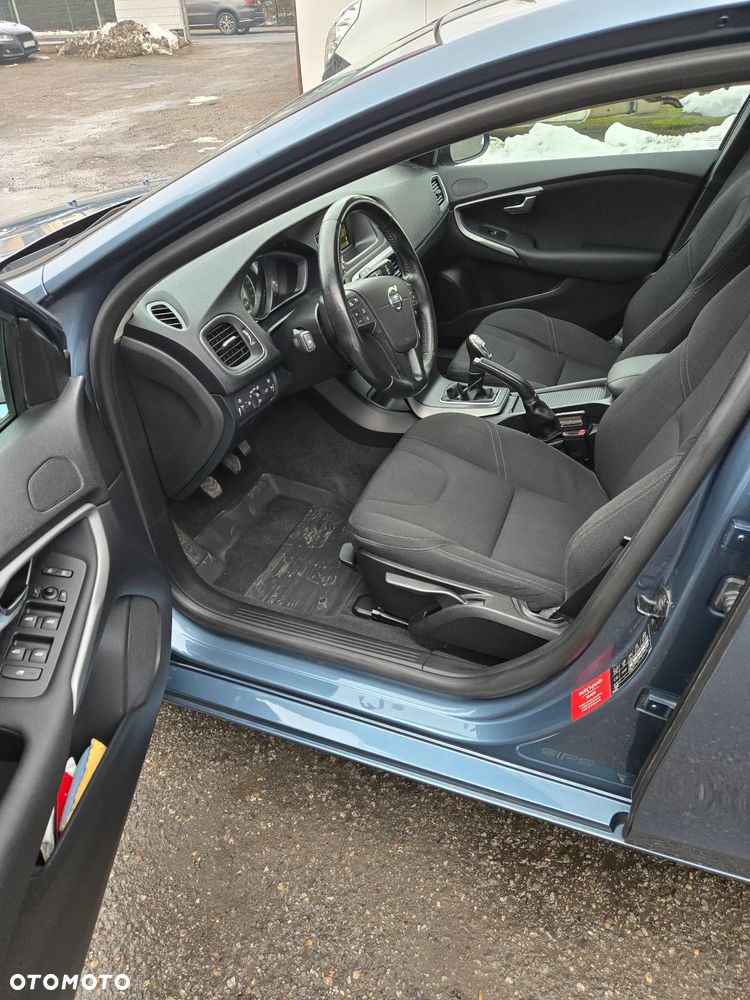 Volvo V40 T3 - 8