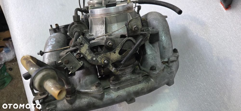 Rozdzielacz wtrysku paliwa kolektor wtryski kpl Mercedes W 124 2.0 - 5