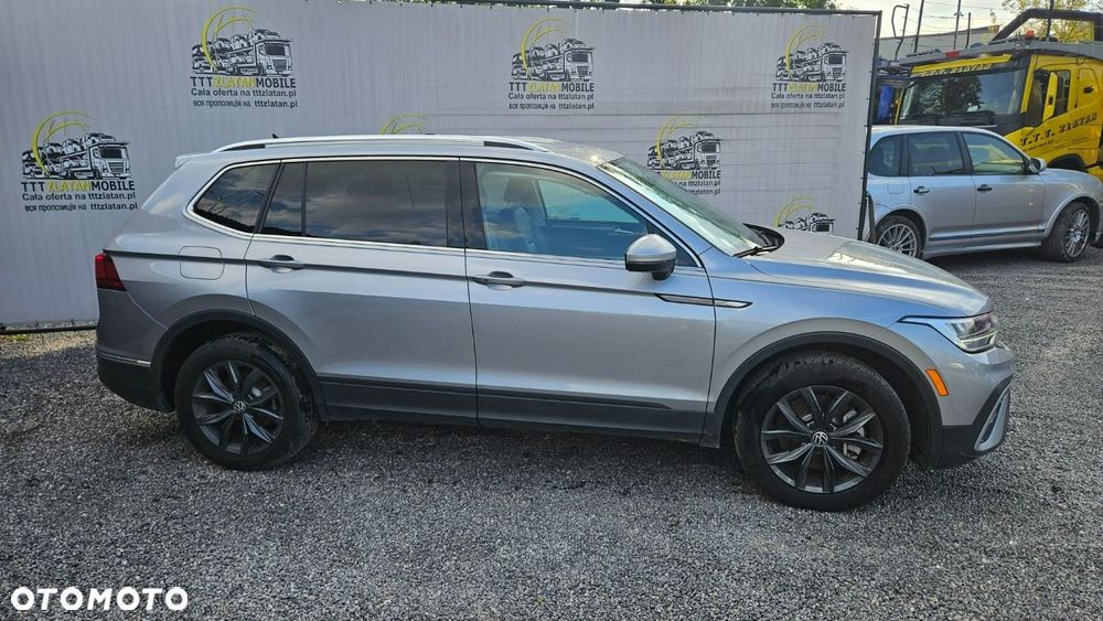 Volkswagen Tiguan - 16