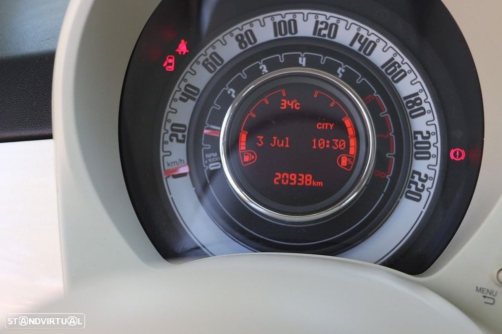 Fiat 500 1.0 Hybrid Connect - 17