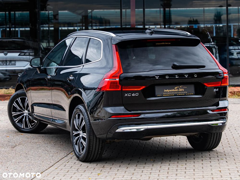 Volvo XC 60 B4 D Plus Bright - 4
