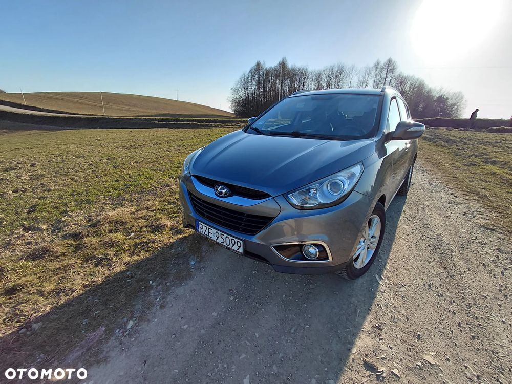 Hyundai ix35 - 11