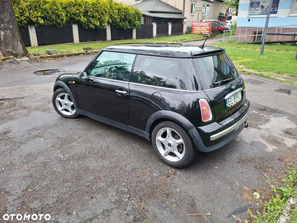 MINI ONE - 4