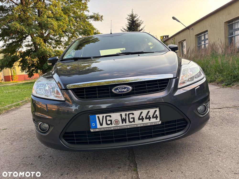 Ford Focus 1.6 16V Black Magic - 11
