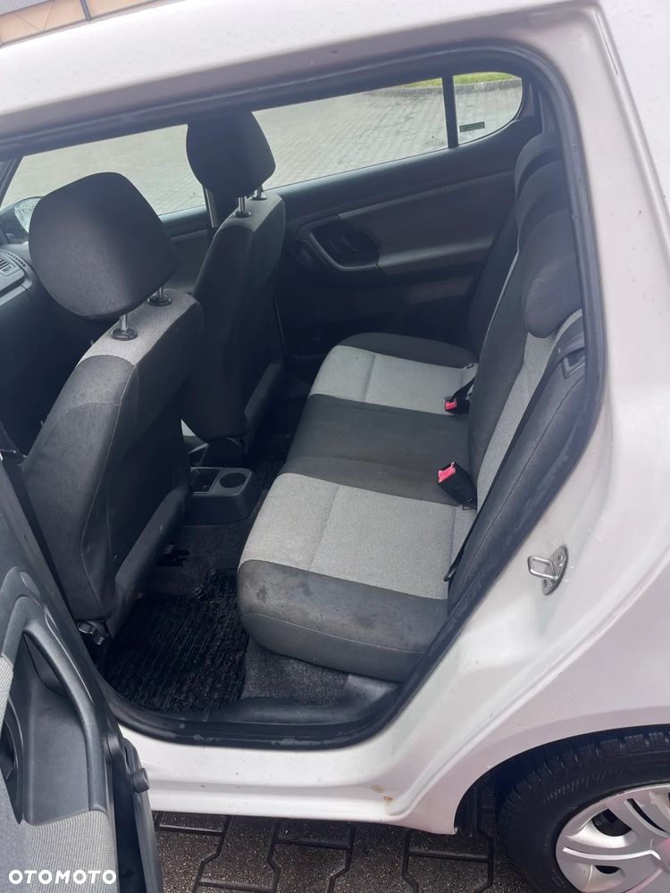 Skoda Fabia 1.6 TDI DPF Classic - 8