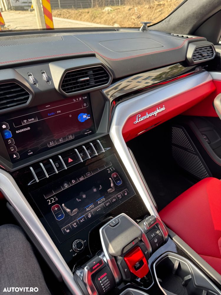Lamborghini URUS - 9