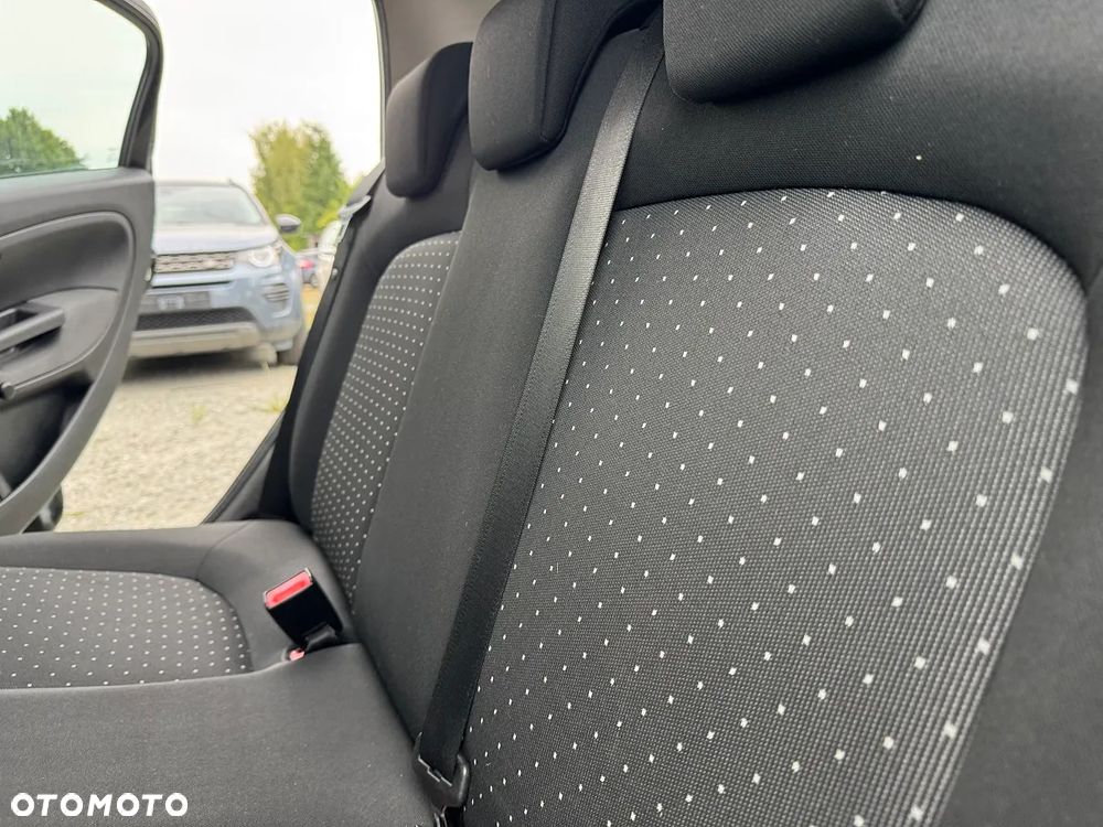 Fiat Grande Punto - 19