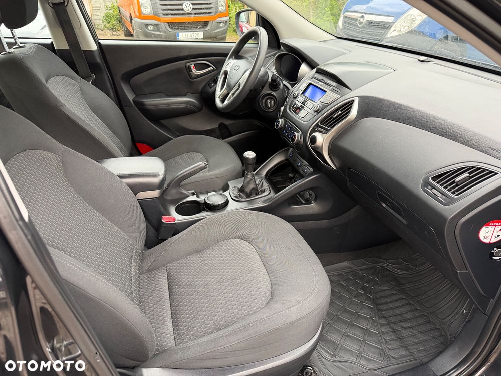 Hyundai ix35 2.0 2WD Style - 16