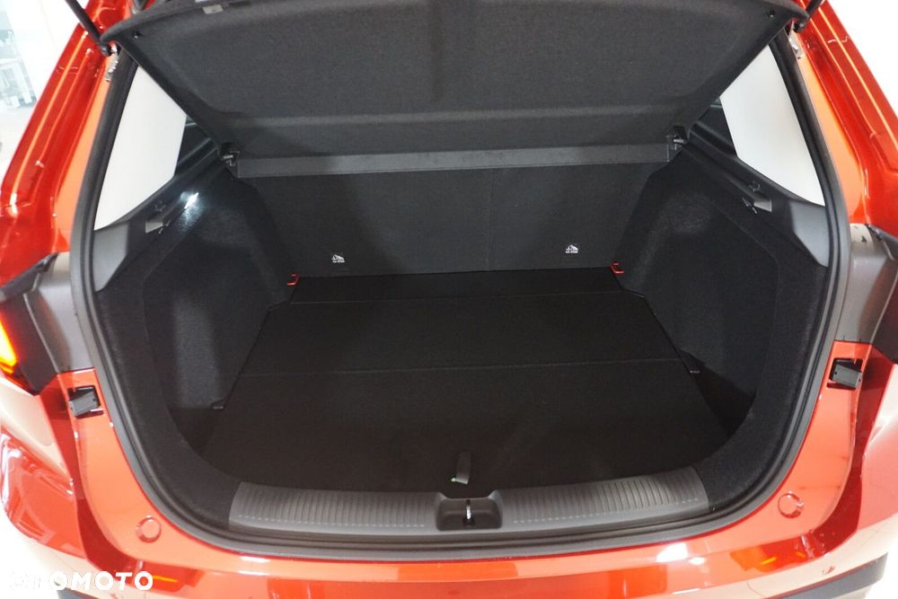 MG ZS Hybrid+ - 24