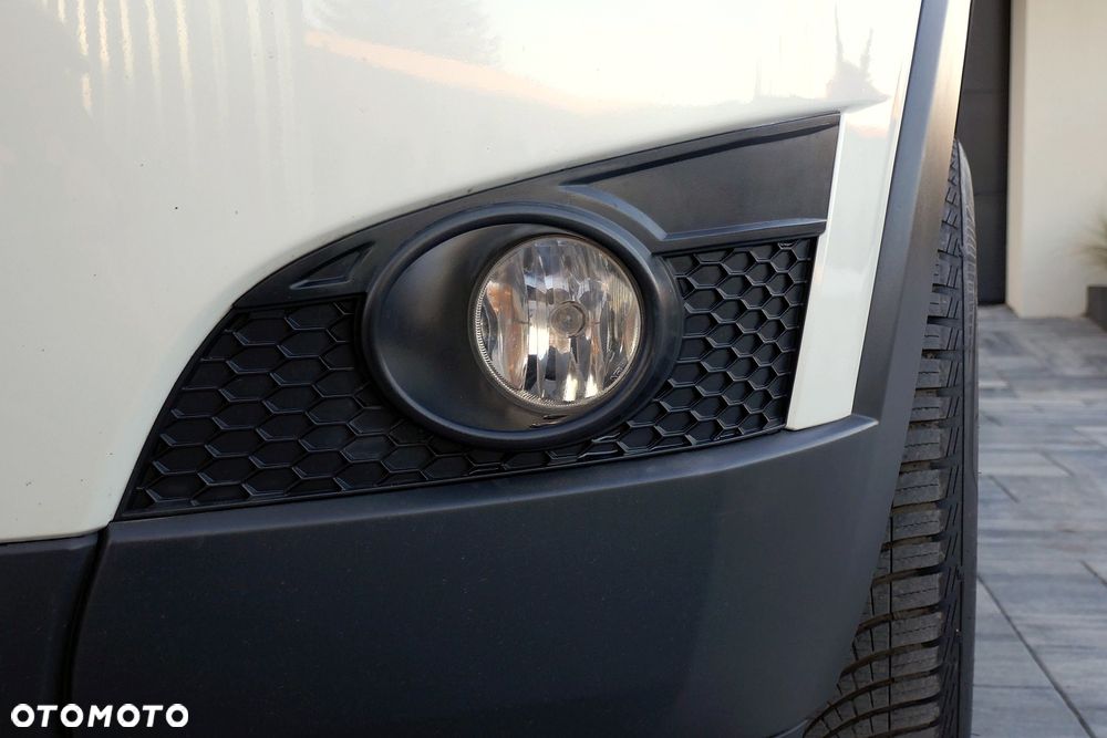 Chevrolet Captiva - 32