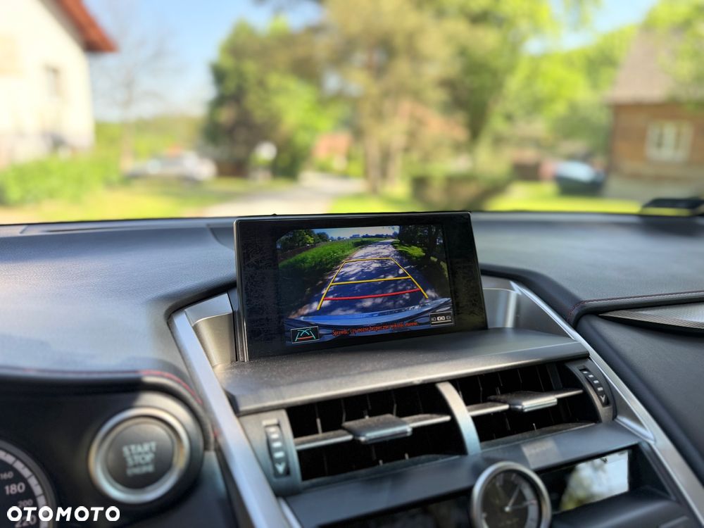 Lexus NX 200t F Sport AWD - 33