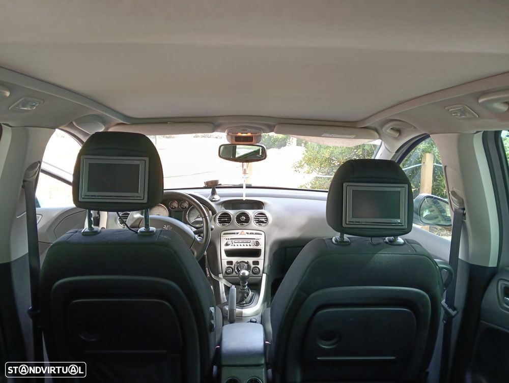 Peugeot 308 SW 1.6 HDi Executive CVM6 - 25