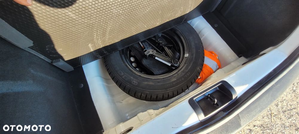 Dacia Spring Comfort Plus - 32