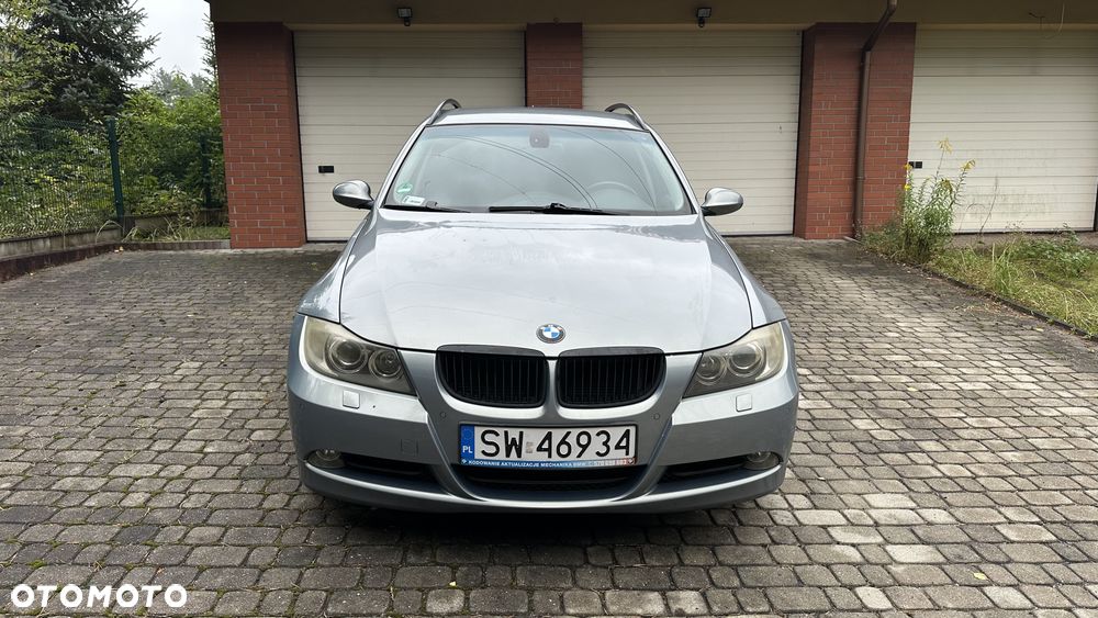 BMW Seria 3 320d DPF - 2