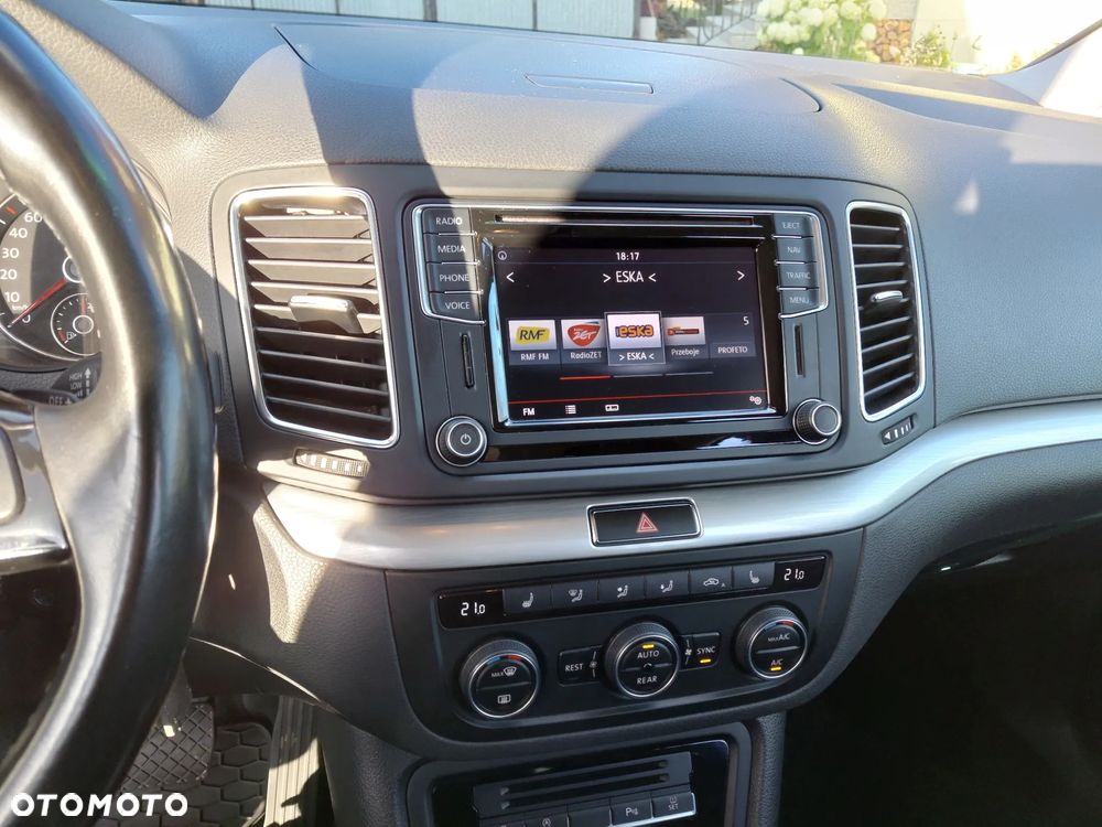 Volkswagen Sharan 2.0 TDI BMT Comfortline DSG - 14