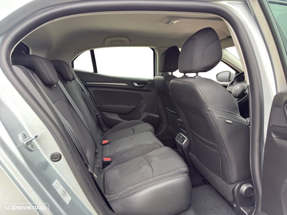 Renault Mégane 1.5 Blue dCi Techno EDC - 16