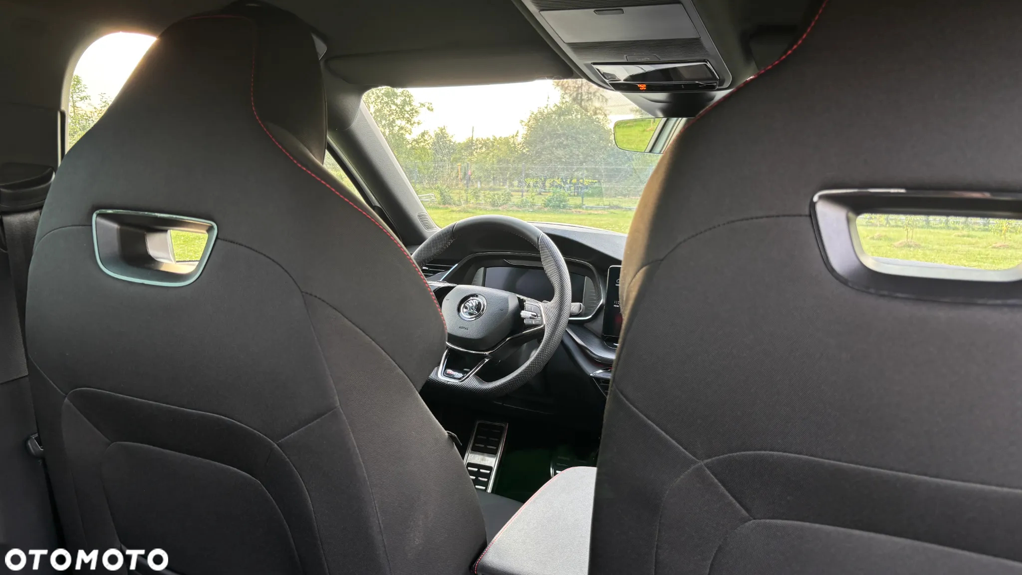 Skoda Octavia 2.0 TSI RS DSG - 18