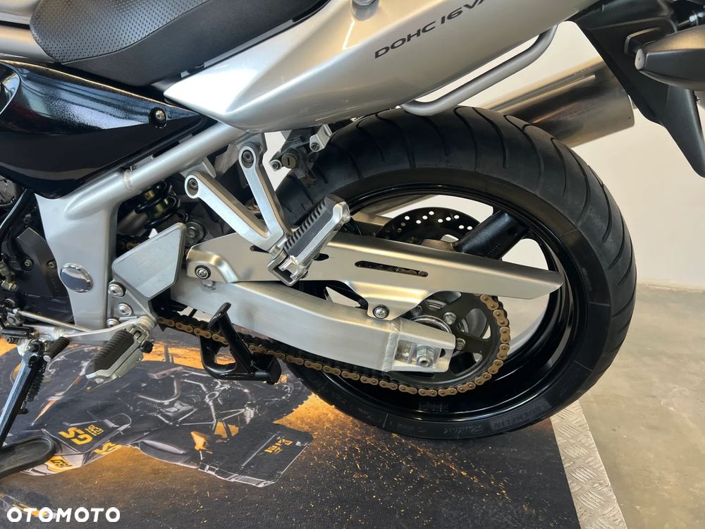 Suzuki Bandit - 18