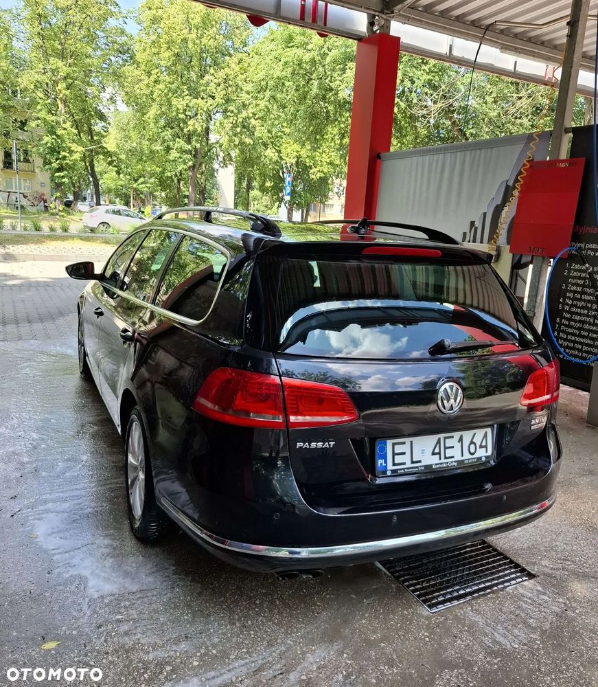 Volkswagen Passat 2.0 Blue TDI DSG SCR Comfortline - 34