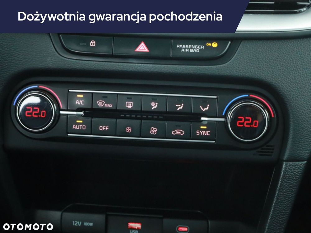 Kia Ceed - 13