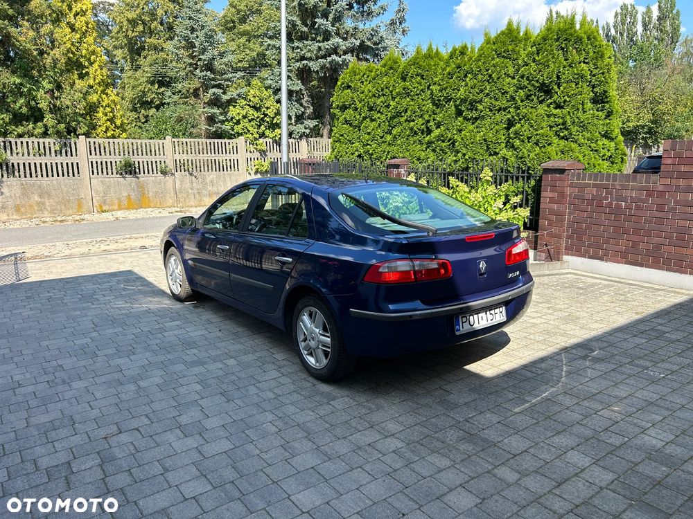 Renault Laguna - 4