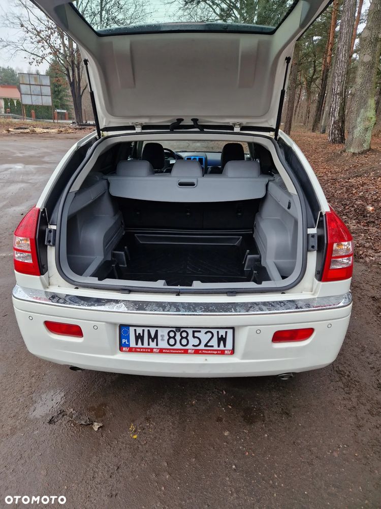 Chrysler 300C 5.7 V8 HEMI AWD Automatik - 11