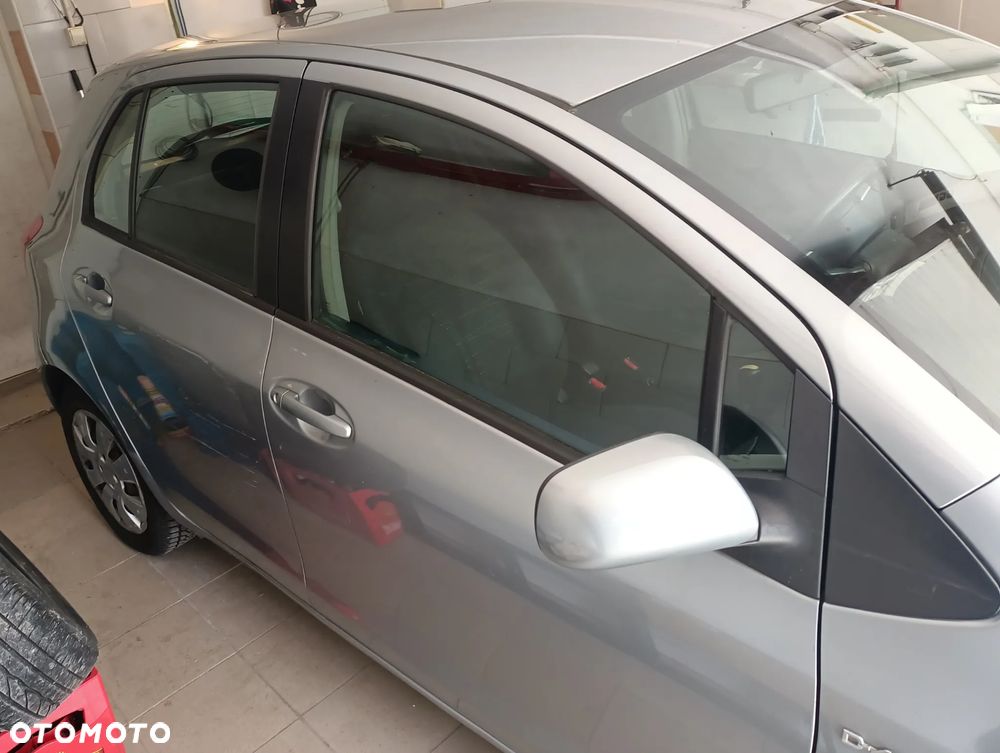 Toyota Yaris 1.4 D-4D Edition - 9