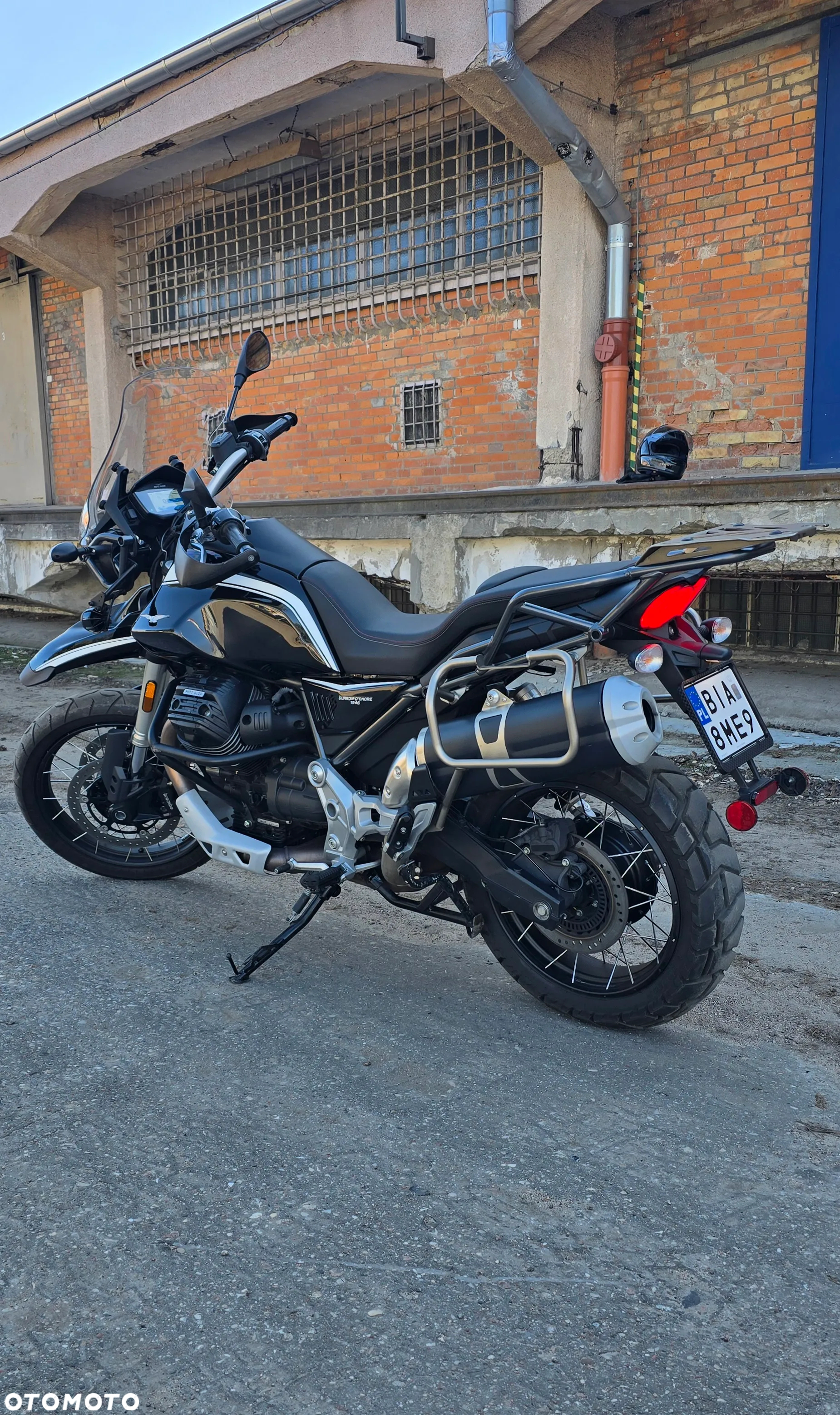 Moto Guzzi V85 - 16