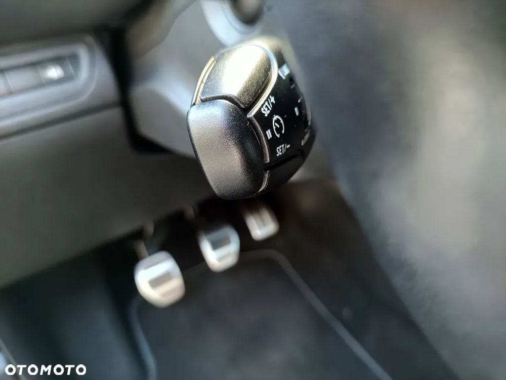 Peugeot 208 1.6 VTi Allure - 22