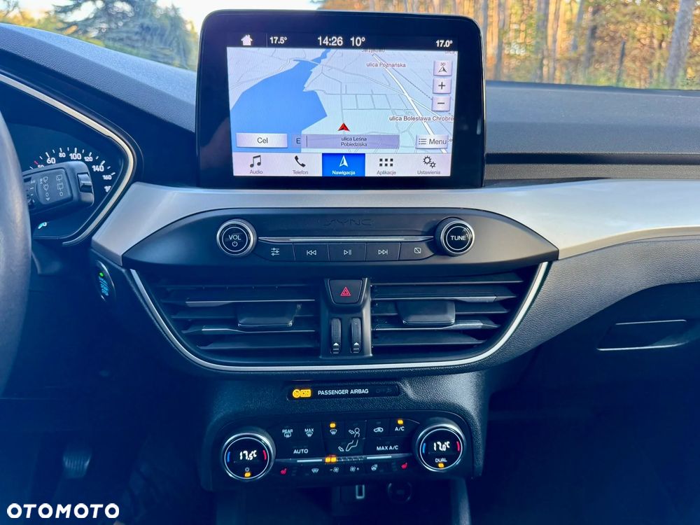 Ford Focus Turnier 1.5 EcoBlue Start-Stopp-System TITANIUM - 14