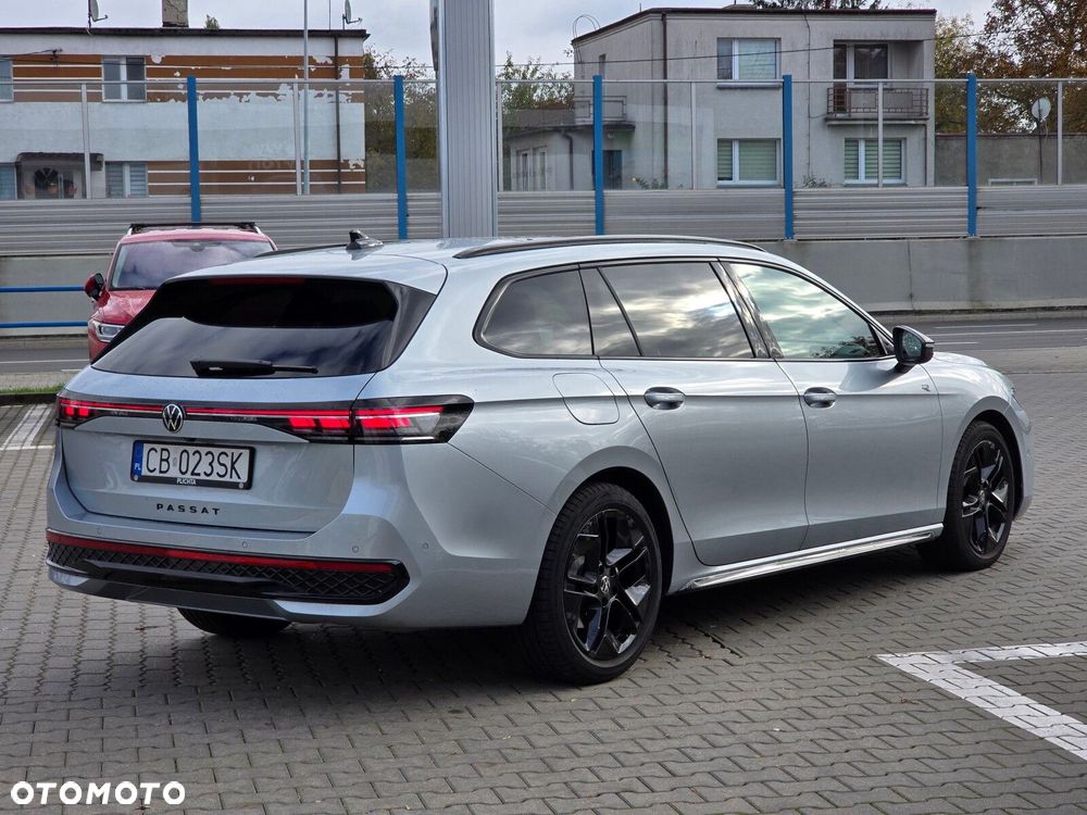 Volkswagen Passat 2.0 TSI R-Line Plus DSG - 8