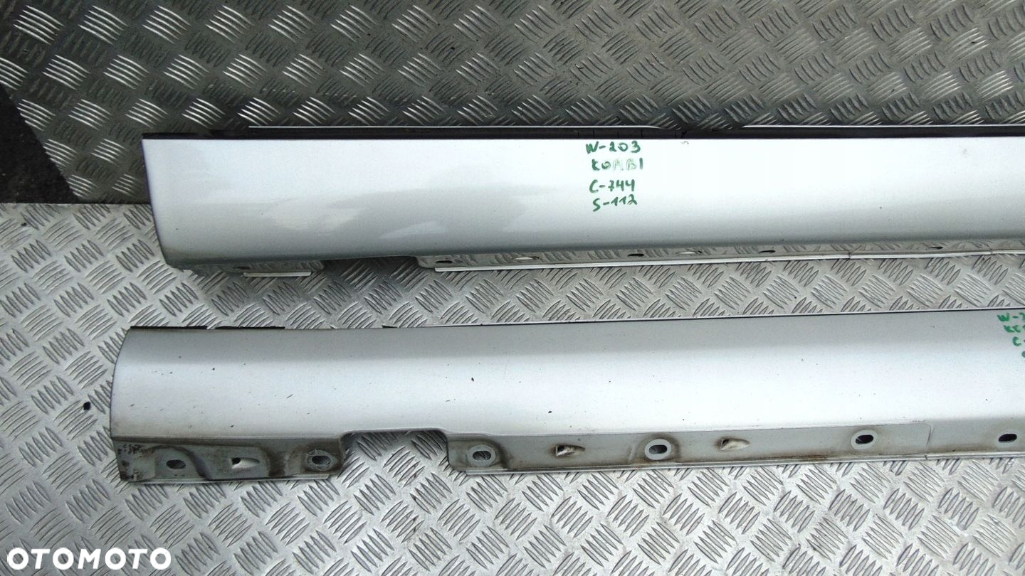 LISTWA PROGOWA PRAWA LEWA Mercedes A203 W203 C-Klassa KOMBI LAKIER C744 - 2