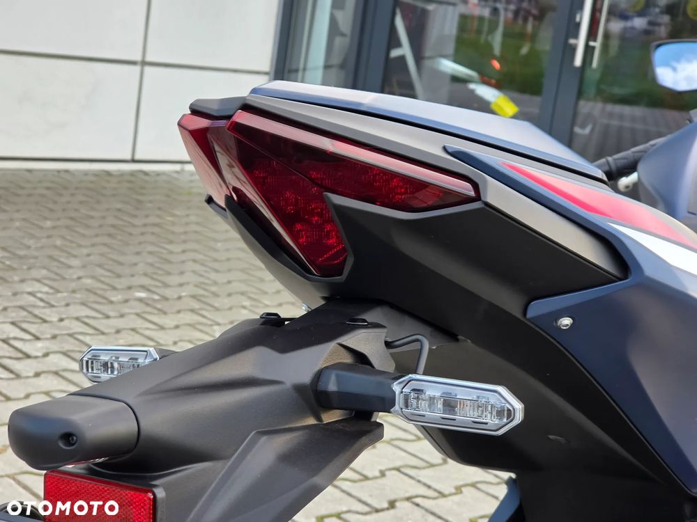 Kawasaki Ninja 500 - 16