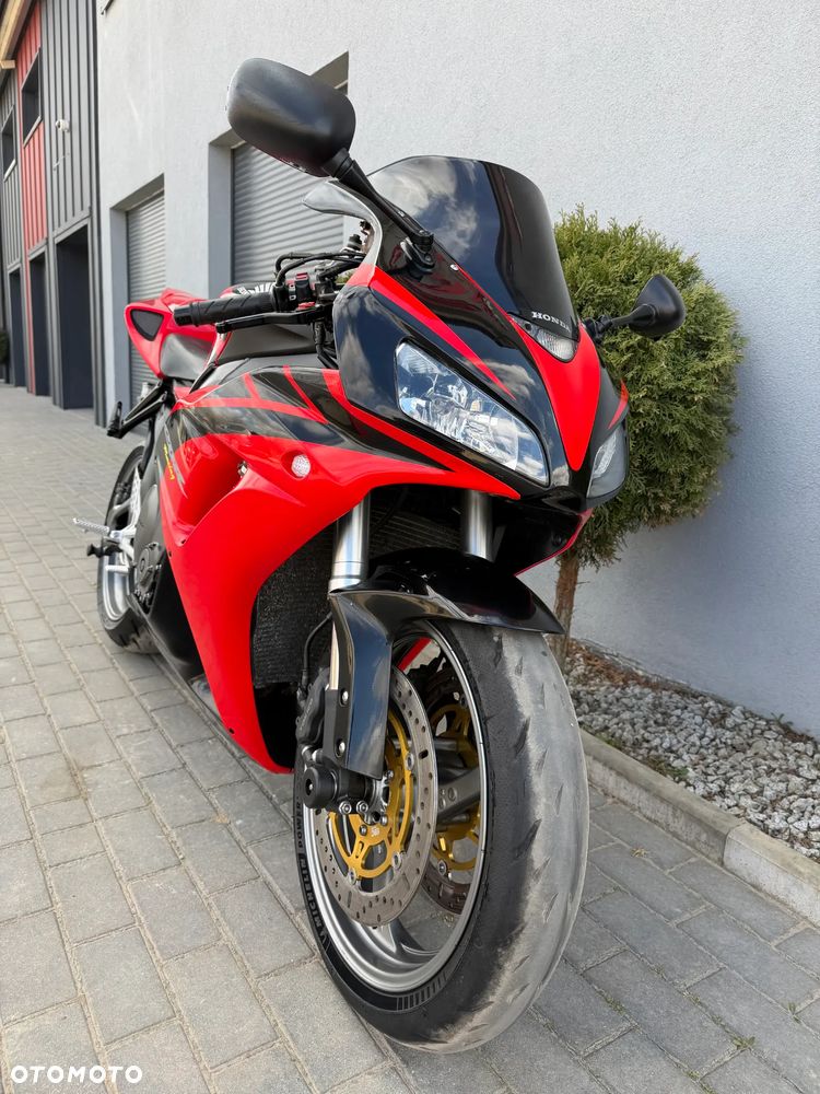 Honda CBR - 24