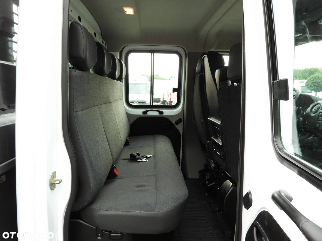 Renault MASTER WYWROTKA PODWÓJNA KABINA DOKA 7 MIEJSC  110KM - 38