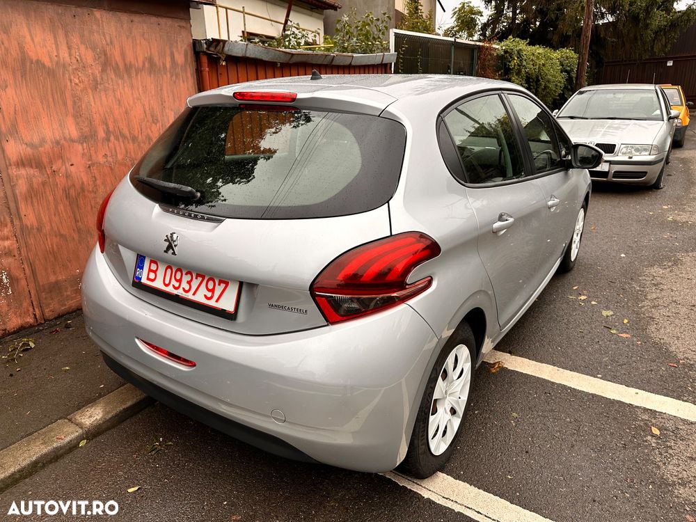 Peugeot 208 PureTech 68 Active - 4