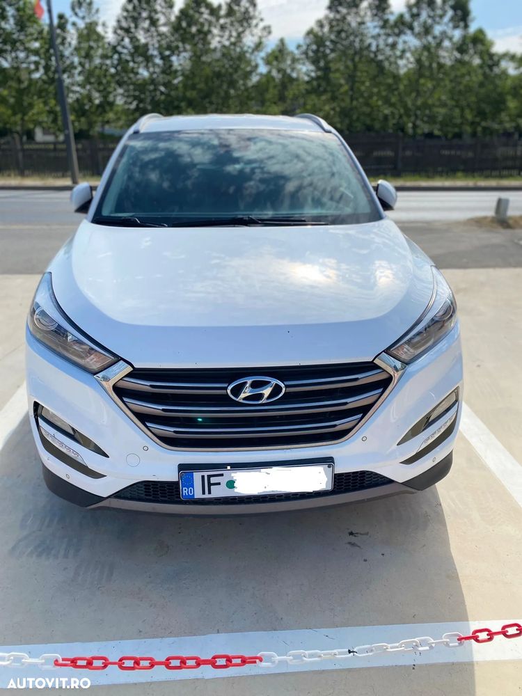 Hyundai Tucson - 2