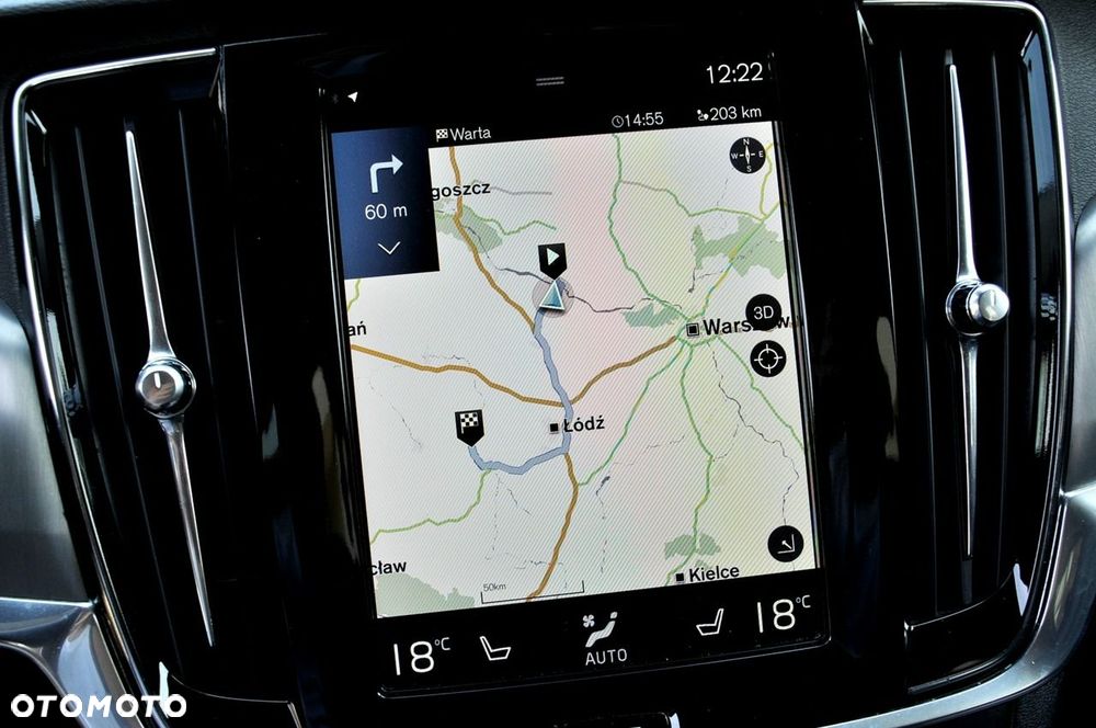 Volvo V90 D3 Momentum Pro - 36