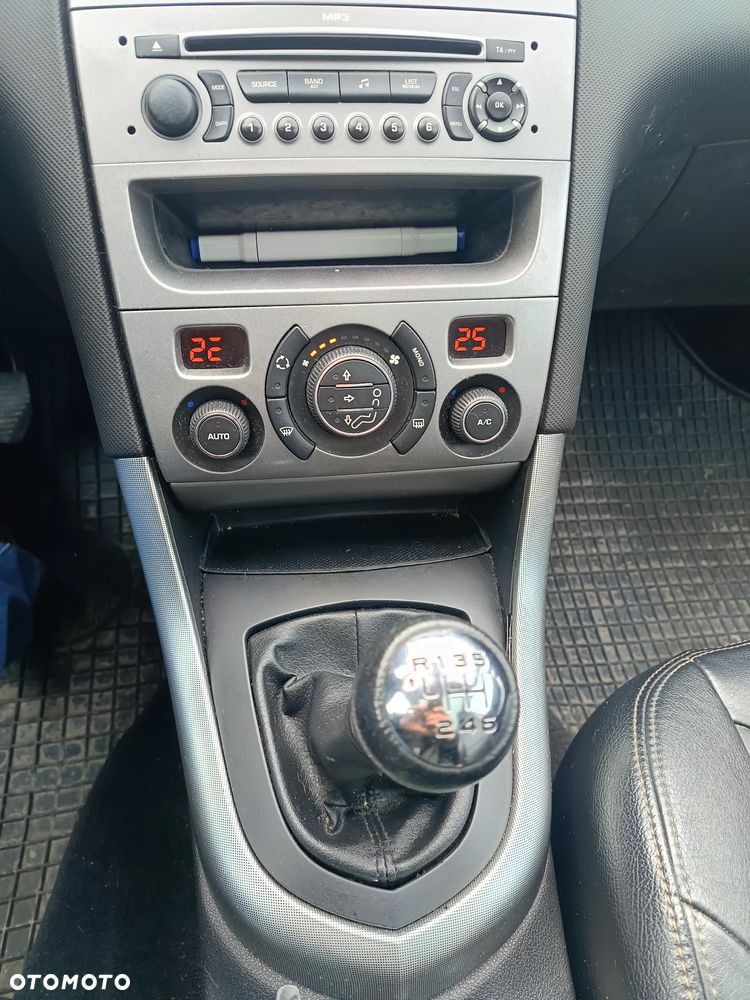 Peugeot 308 HDi FAP 140 Business Line Niveau 2 - 10