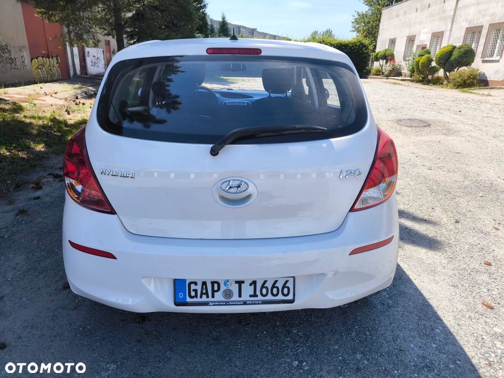 Hyundai i20 1.25 Comfort - 11